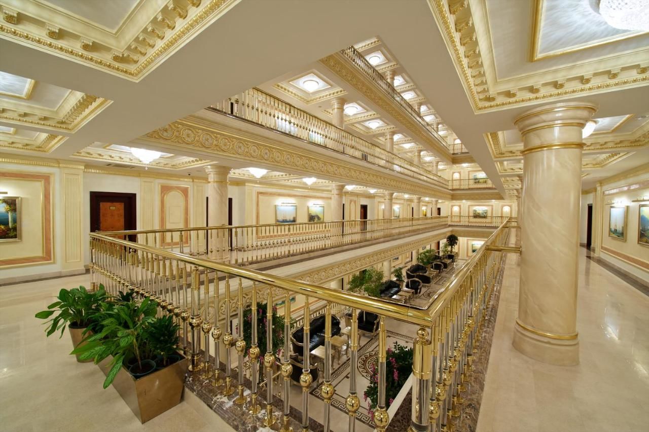 Отель Отель Royal Tulip Almaty Алматы-19