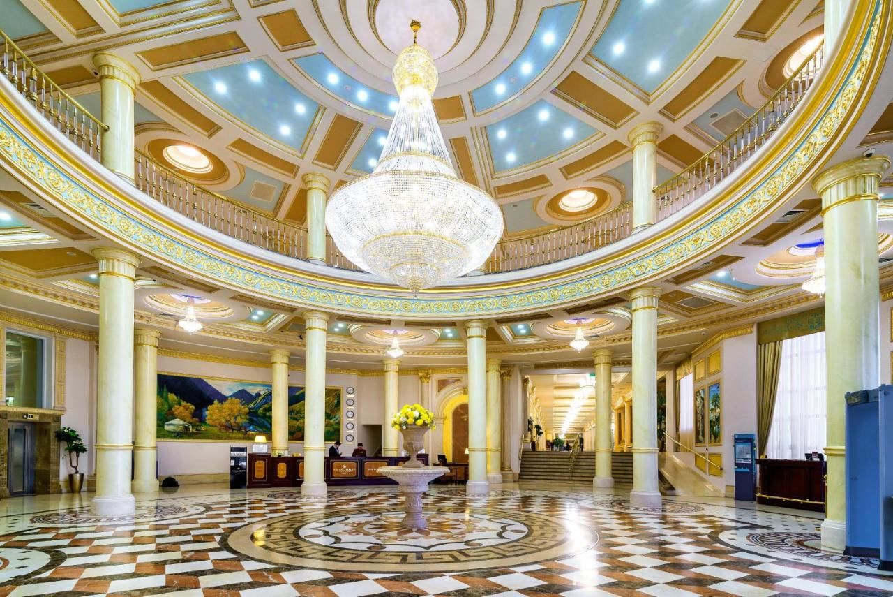 Отель Отель Royal Tulip Almaty Алматы-5