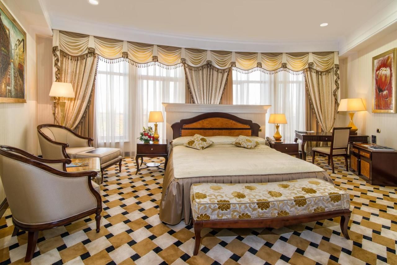 Отель Отель Royal Tulip Almaty Алматы